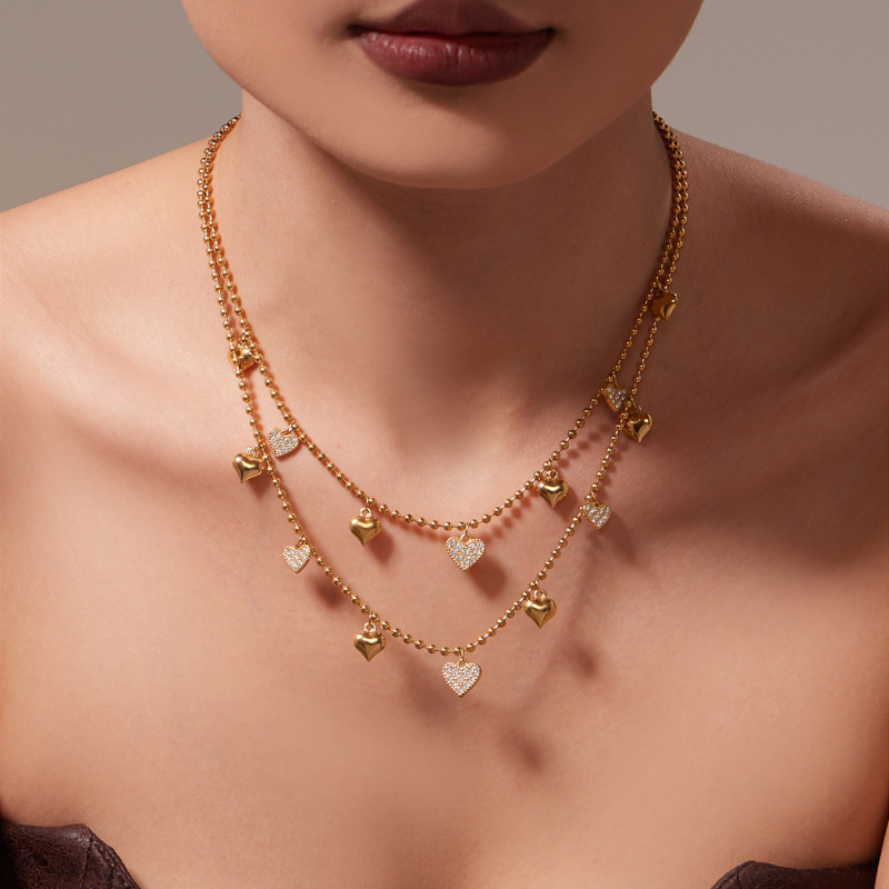 不锈钢空心桃心镶满钻爱心吊坠项