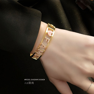 法国设计砝码滴油一家人英文字母夸张手镯 百搭送礼生日礼物气质