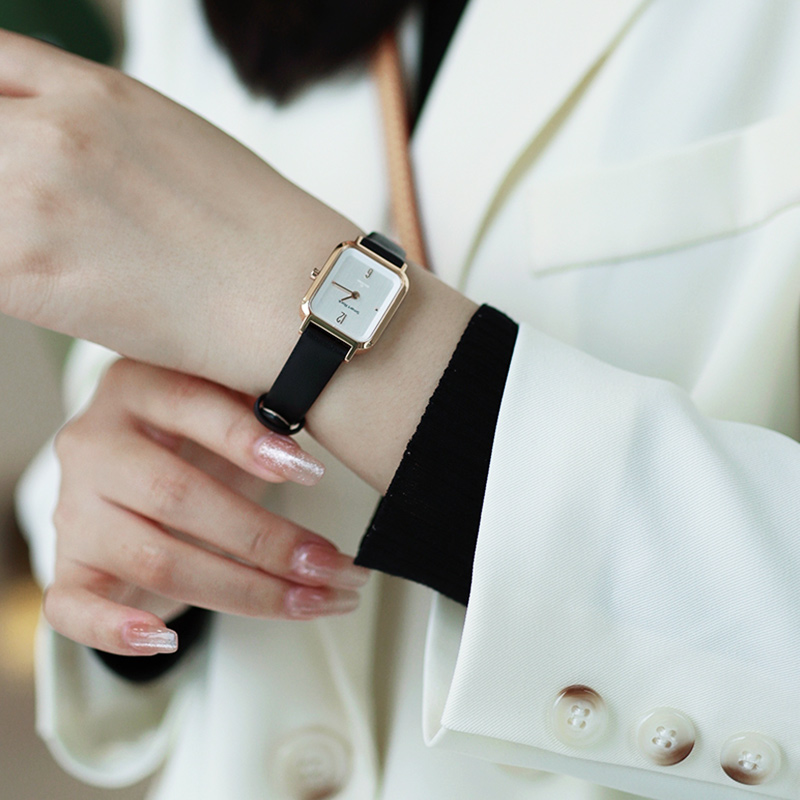 SMARTROCK简约黑金小方糖手表