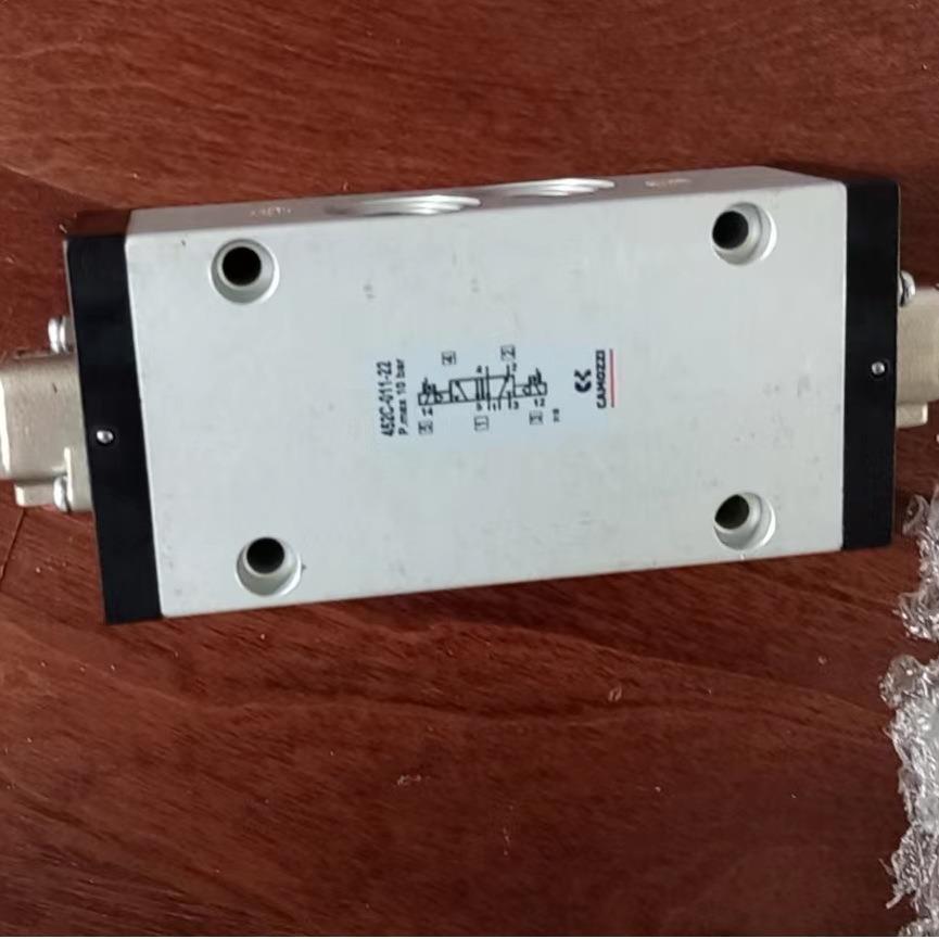 camozzi康茂盛气缸61M2P050A1300RS02工厂渠道 接头 阀门