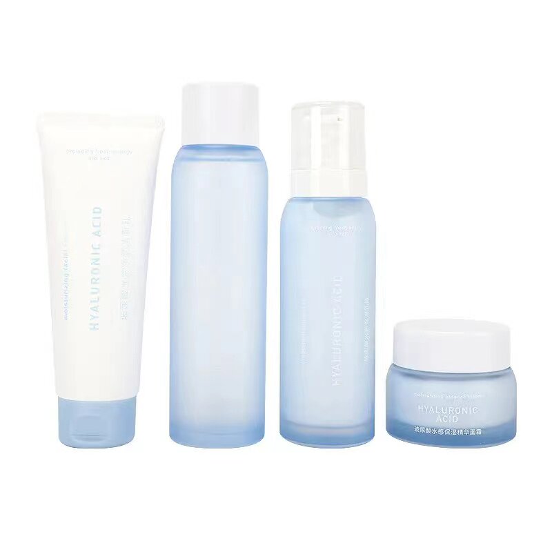 名创优品密集补水套装