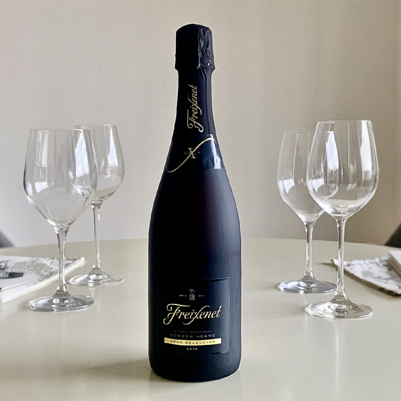 名家性价比CAVA 菲斯奈特黑牌起泡葡萄酒 Freixenet 西班牙进口