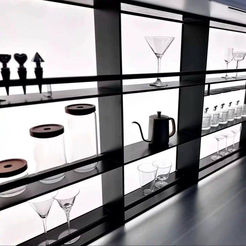 不锈钢发光背板西?具车餐柜金属钢板酒柜压克力展示柜实心铝板柜