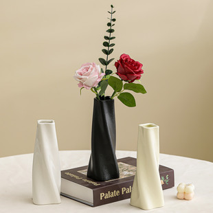 几何陶瓷花瓶仿真玫瑰可装水北欧奶油风格插花花瓶家居摆件