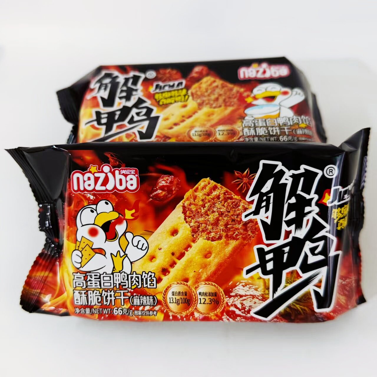 纳滋宝解鸭麻辣味高蛋白鸭肉馅酥脆饼干66克追剧零食下午茶点心