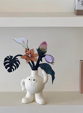 集饰斜眼豆豆花瓶ins