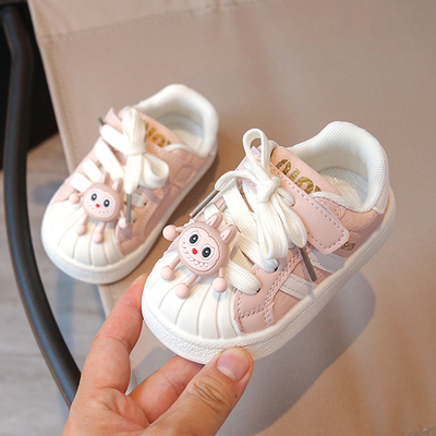 女童春秋季百搭可爱板鞋