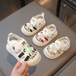 夏季男宝宝女凉鞋婴儿学步1一4岁夏儿童带灯卡通幼儿男童包头鞋子