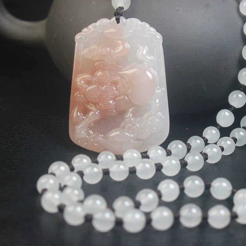 正品桂林鸡血玉贵妃料属牛十二生肖吊坠项链粉色纯天然玉石带证书