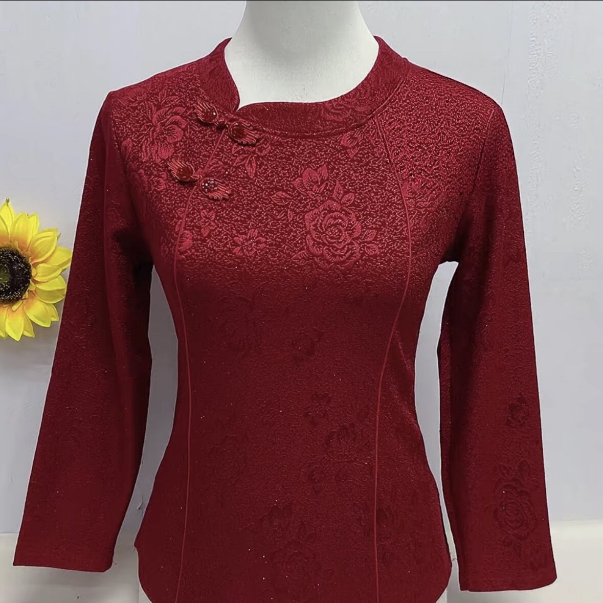 春秋新款复古盘扣长袖女士小衫气质中国风妈妈装洋气显瘦提花上衣