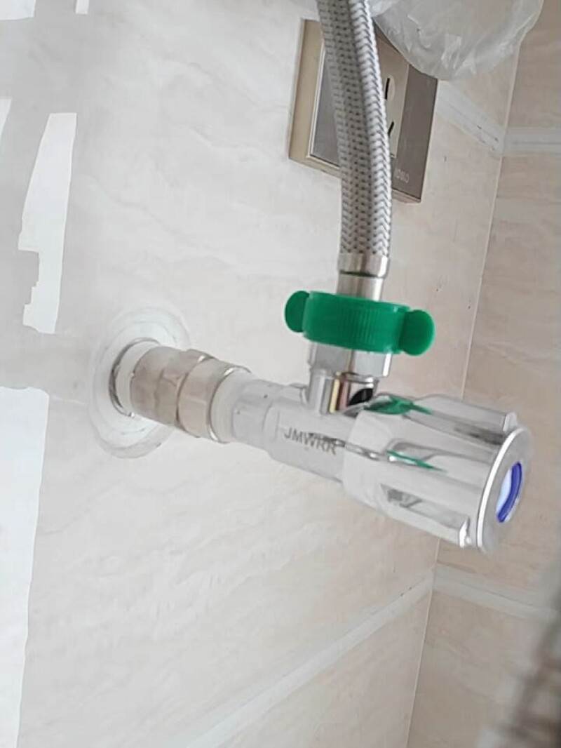 家用直通阀热水器不锈钢三角图片