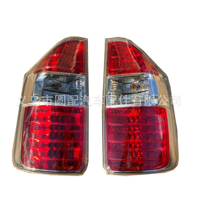热销适用于丰田诺亚Noah ZZR70G ZZR75G 2008 尾灯汽车照明件