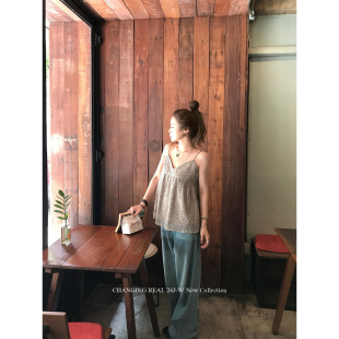 复古褶皱下摆吊带背心v领露背外穿上衣 慵懒小豹 CHANGING REAL