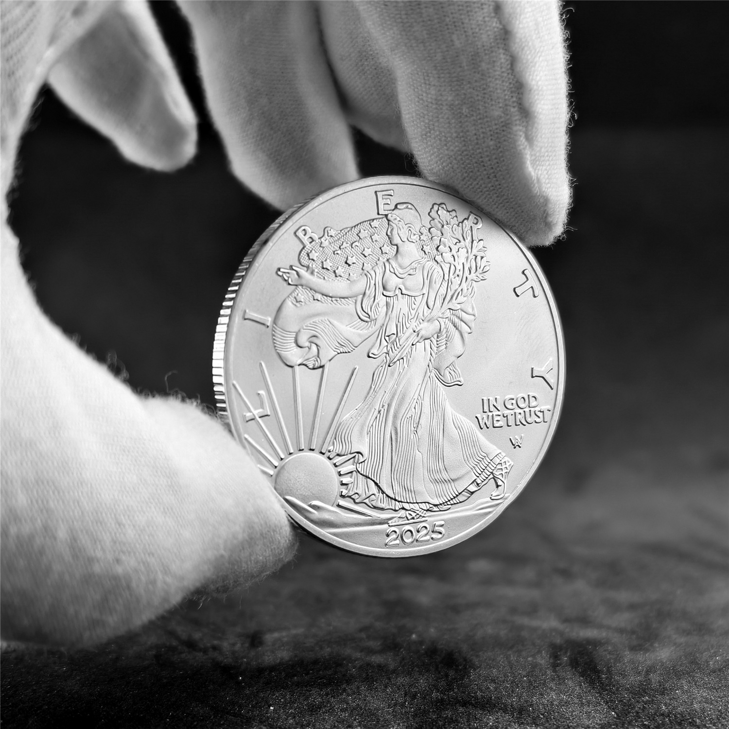 新款2025币自由女神纪念币纪念章硬币跨境鹰洋纪念币货源工厂