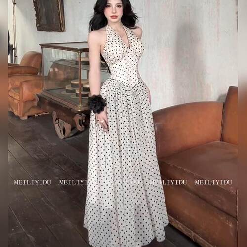 MLYD/定制 大码法式V领波点挂脖连衣裙女露背气质收腰度假风长裙