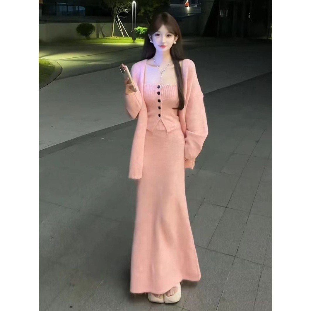 慵懒时尚套装女秋冬新款休闲百搭长袖毛衣外套纯色半身裙三件套潮