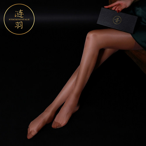涟羽丝华复古油亮闪光宽边长筒袜