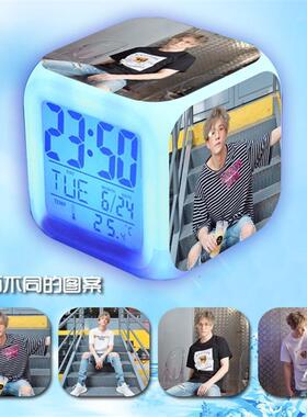 薛之谦写真同款明星周边学生七彩发光小闹钟定制个性走心生日礼物