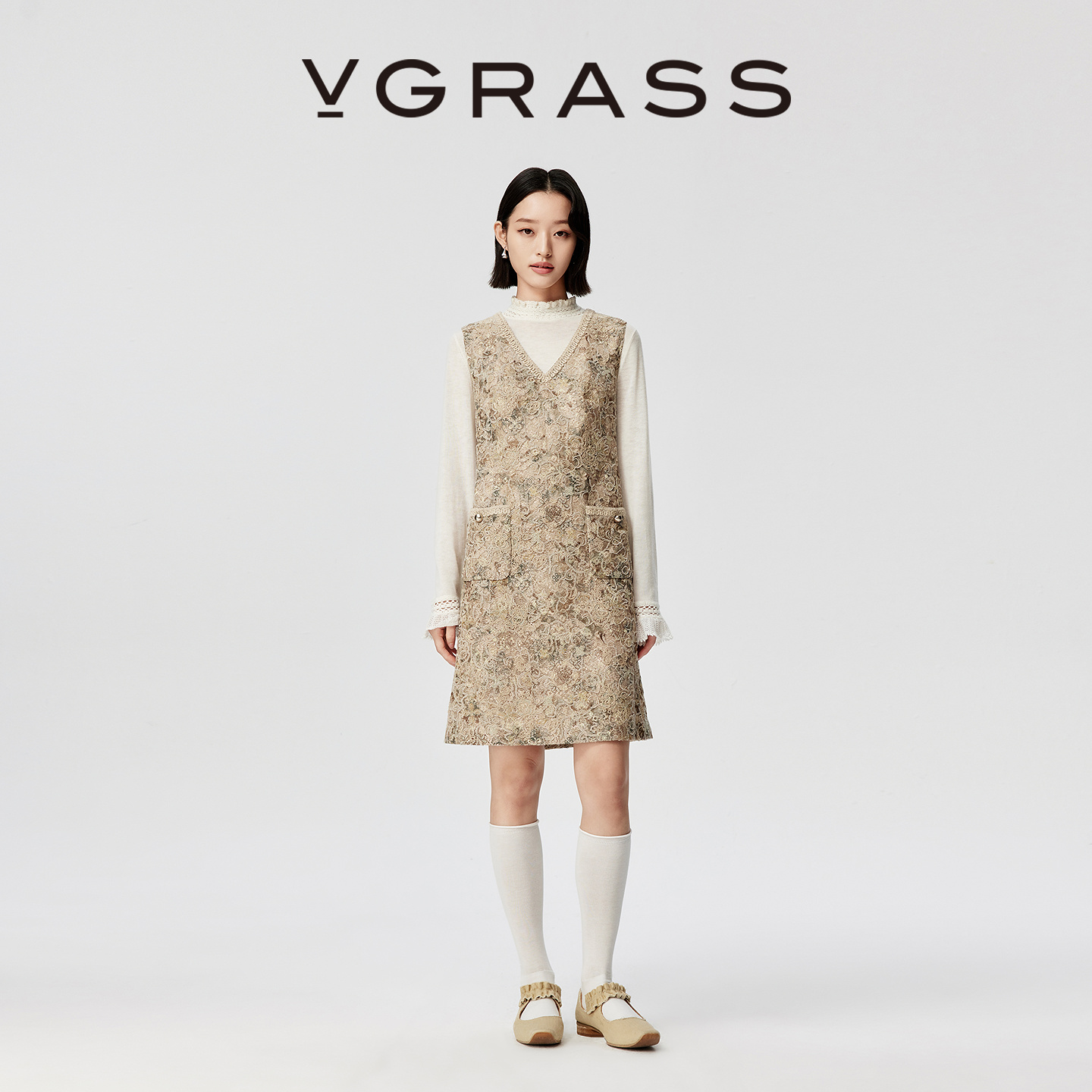 VGRASS印绣蕾丝镂空雕花感背心裙