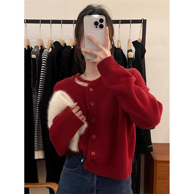 新年红色挂颈针织开衫女