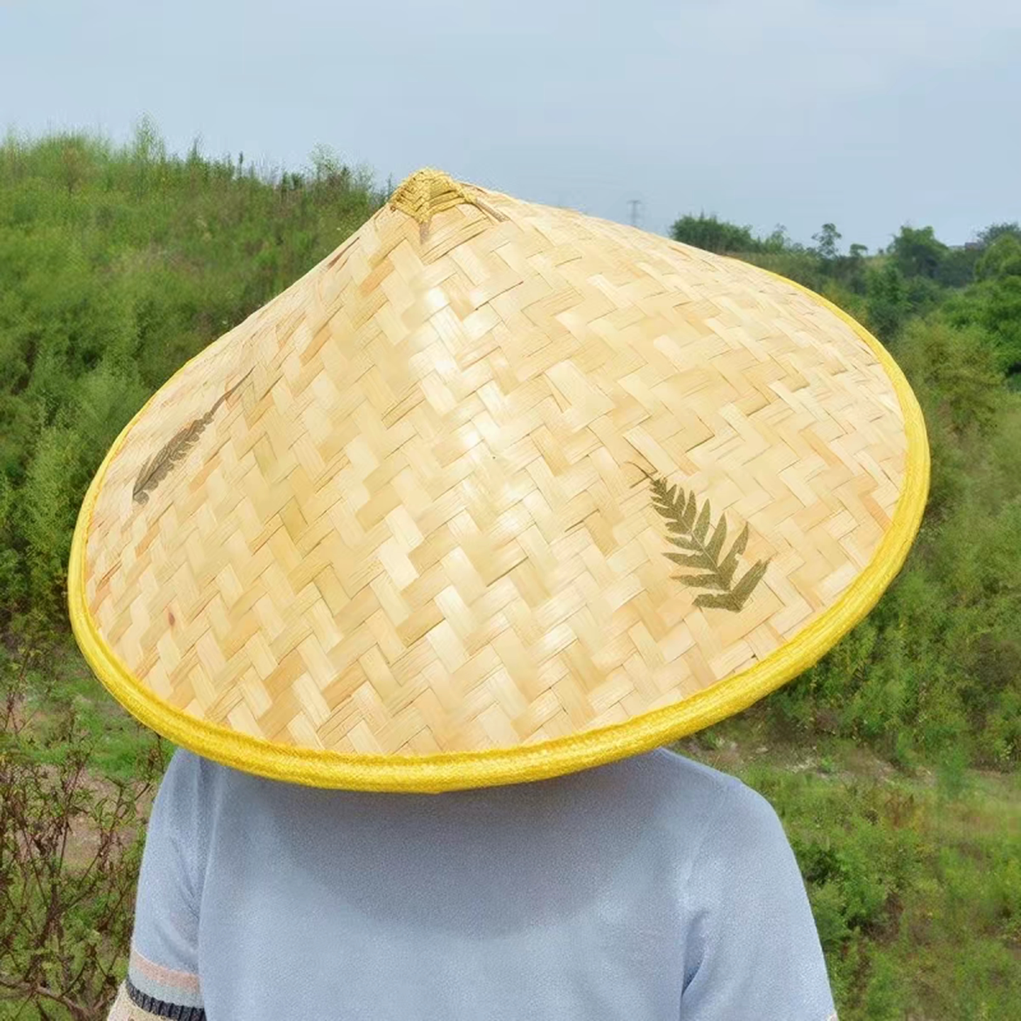 竹编遮阳防晒帽农民农用防雨斗笠帽三叶帽男女通用防雨防晒竹编帽