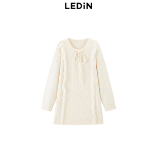 新款 乐町宽松V领系带连衣裙冬季 内搭毛衣裙C1FAE4416 商场同款