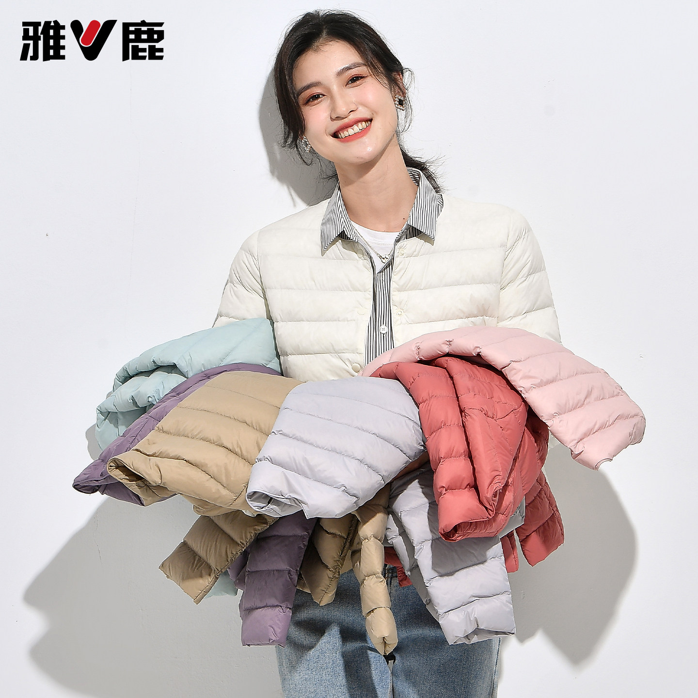 雅鹿新款轻薄女短款羽绒服