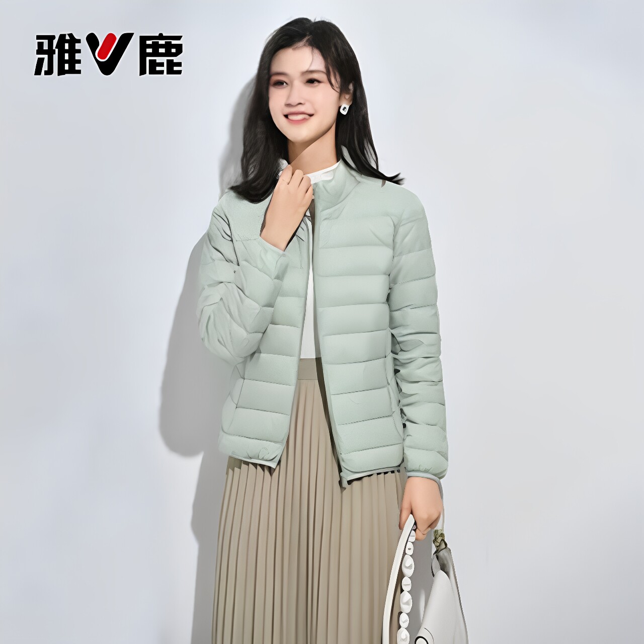 雅鹿反季特价羽绒服女
