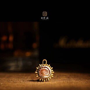 气质复古 男女新中式 古法太阳花玛瑙吊坠 18k黄金镶嵌原创设计款