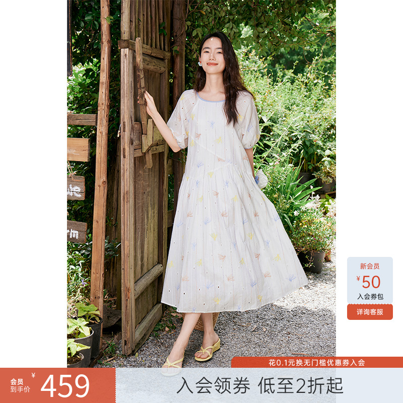 飞鸟和新酒短袖绣花连衣裙女2025夏季新款中长款时尚宽松圆领女裙
