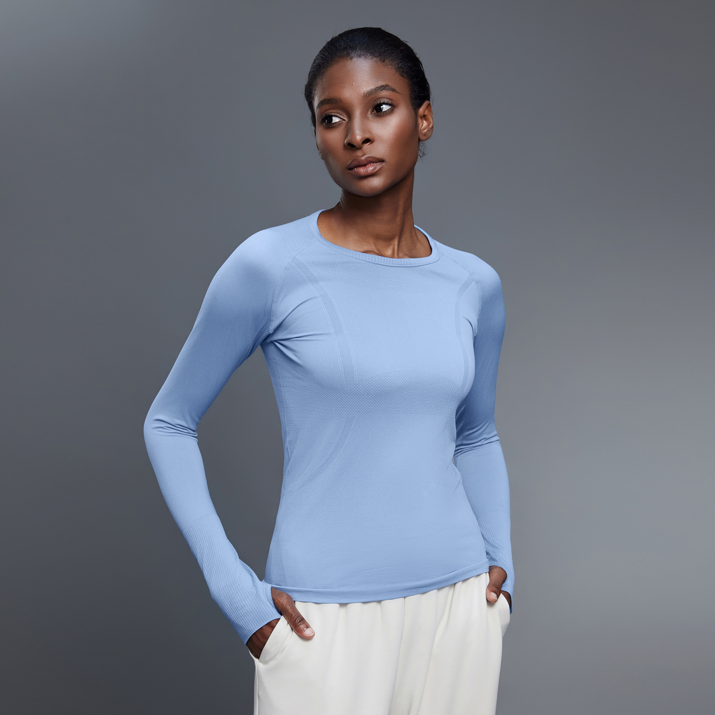 长袖瑜伽服圆领无缝修身显瘦