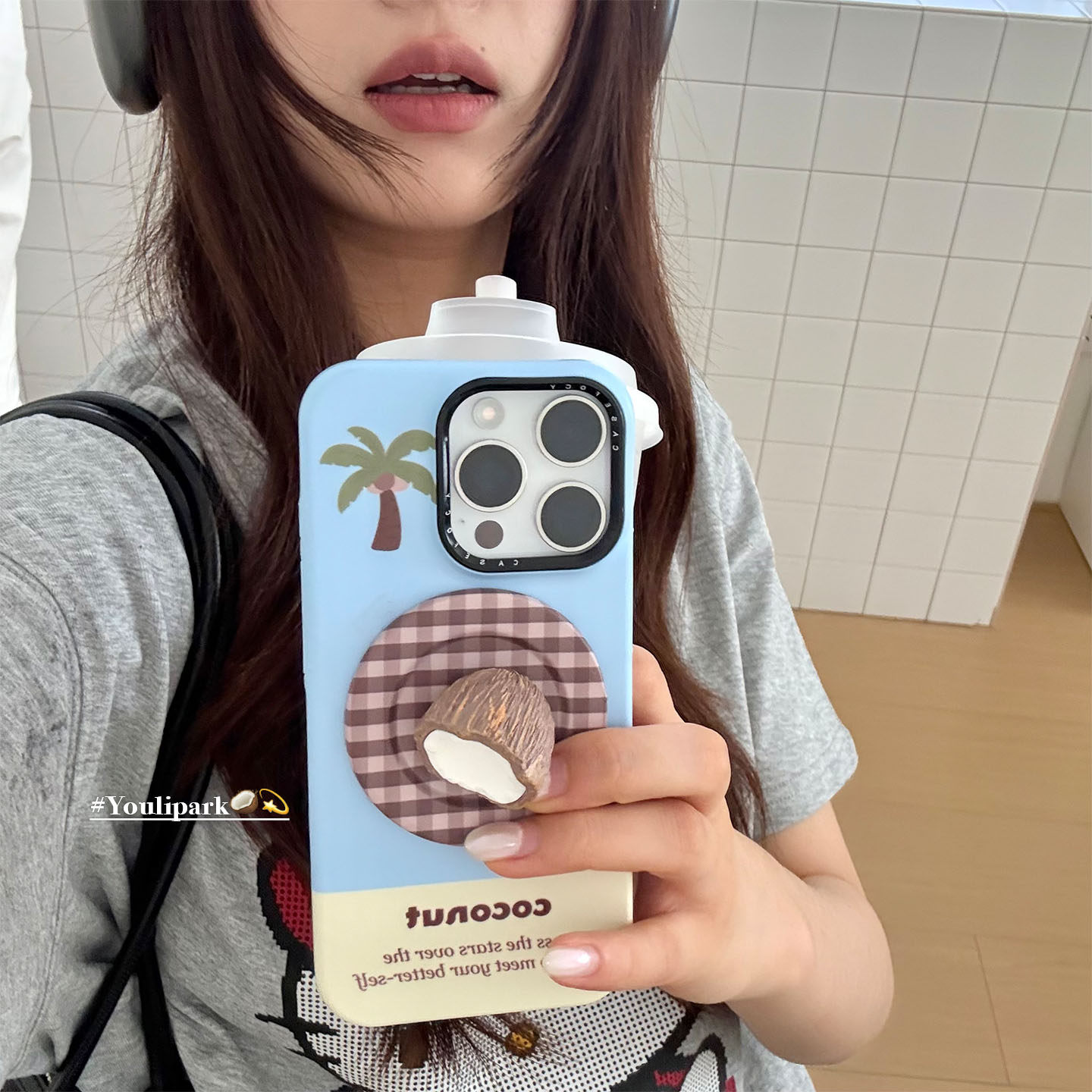 撞色立体椰子磁吸支架苹果手机壳