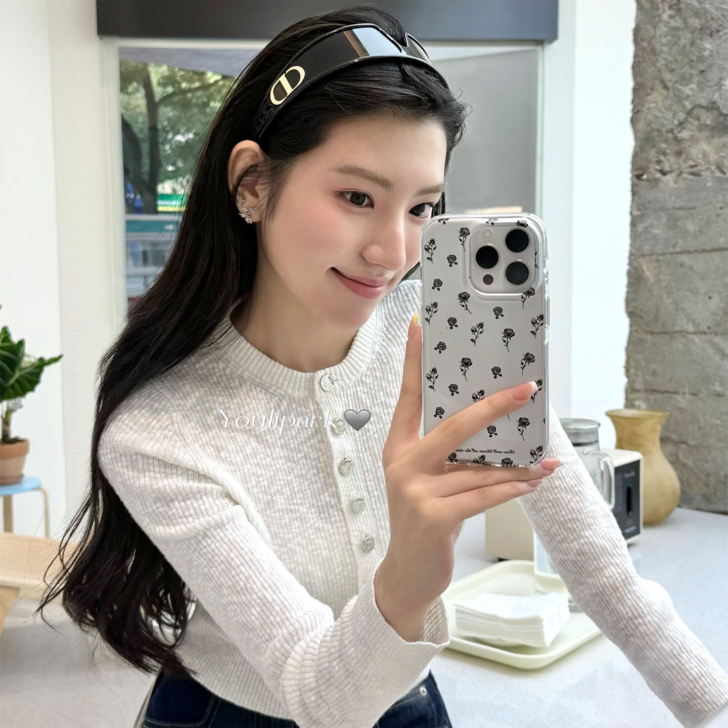 韩系电镀满屏黑玫瑰苹果手机壳女