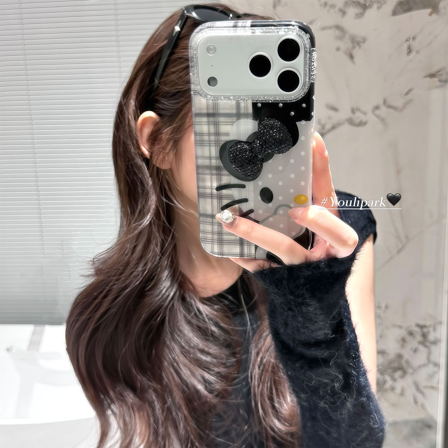 由里公园ins少女可爱小香风闪钻蝴蝶结猫咪17适用17pro苹果