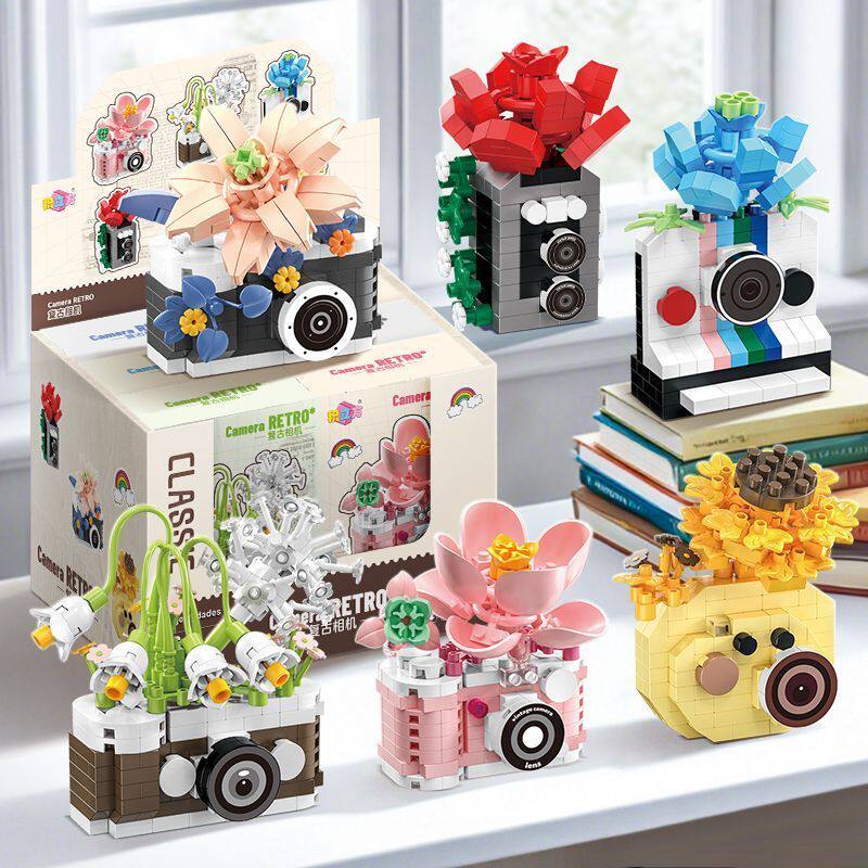 小红书同款镜中铃兰花相机模型桌面摆件微颗粒积木拼装玩具送闺蜜