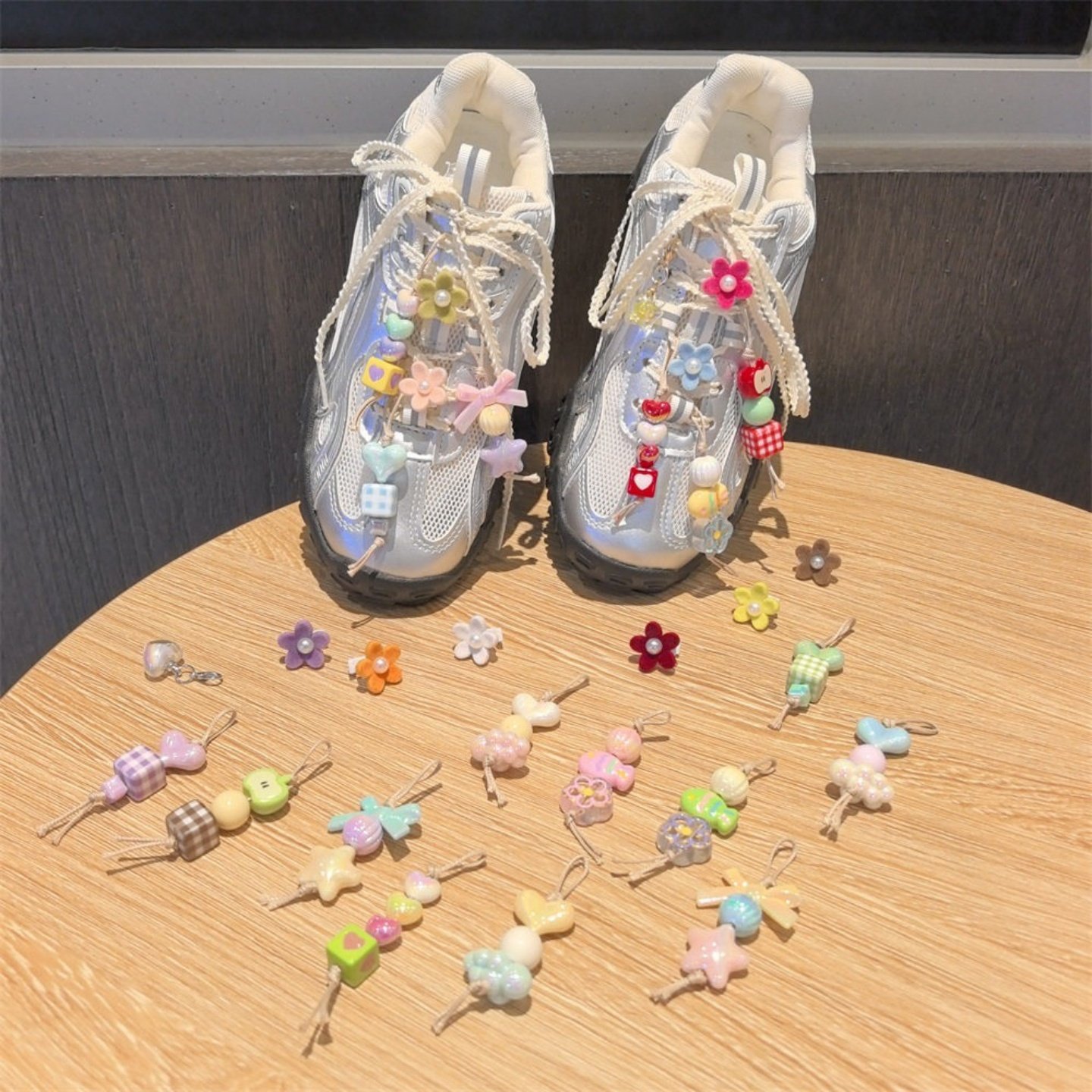 春季新款马卡龙串珠鞋花鞋带扣植绒珍珠小花装饰扣爱心鞋挂珍珠花,服饰配件/皮带/帽子/围巾,鞋扣,淘宝优惠券,粉丝福利购,淘宝优惠卷