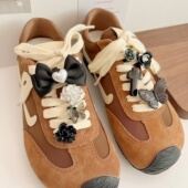 黑色系鞋 花鞋 带扣ins板鞋 秋冬新款 德训鞋 马丁靴花朵蝴蝶结diy配饰