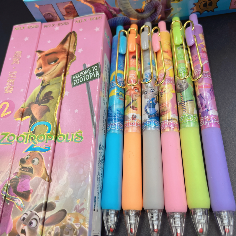 疯狂动物城周边文具中性笔电影中性笔ins高颜值玩偶按动笔圆珠笔5