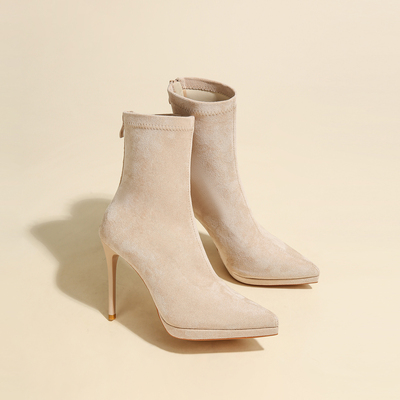 JCEC杏色尖头细跟短靴