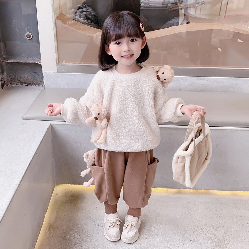 女童小熊羊羔绒毛毛衣套装秋冬