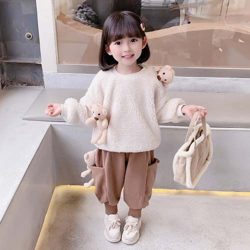 女童小熊羊羔绒毛毛衣套装秋冬