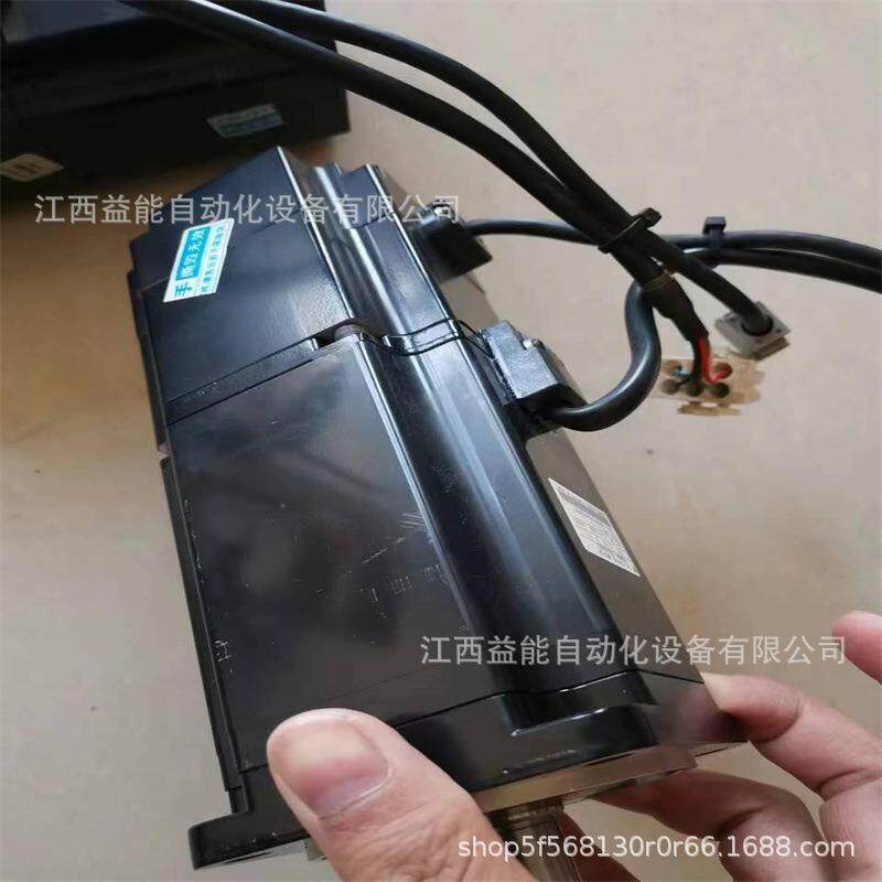 SGMAH-08AAA4C安川伺服电机750W带刹车 质保一年 实物拍摄议价