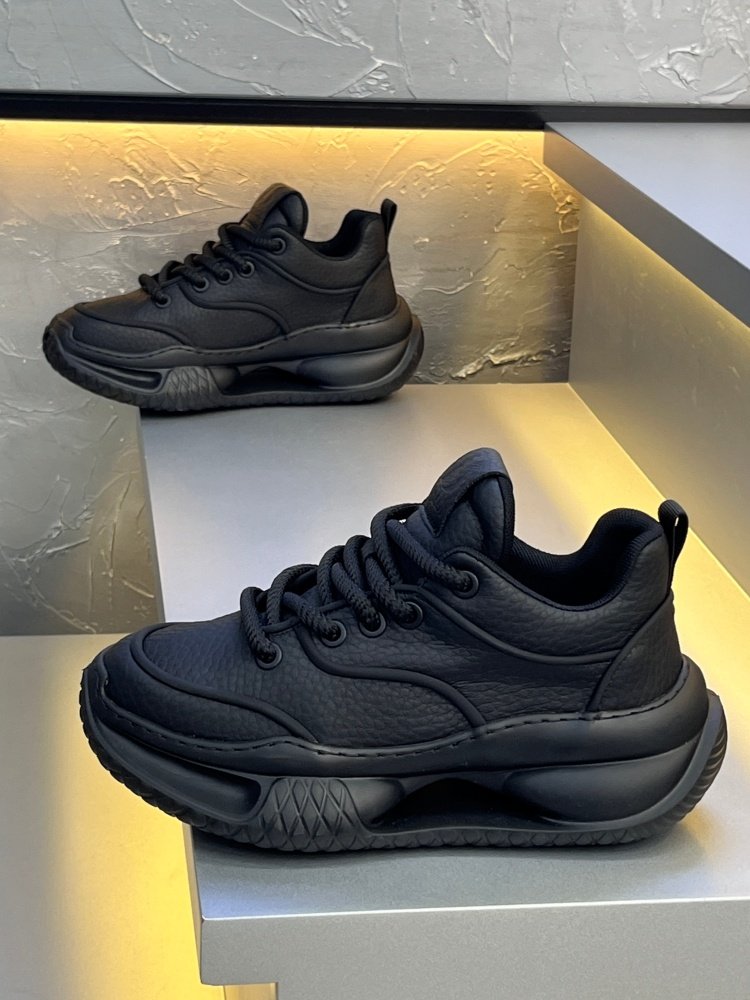 男鞋冬季加绒2025新款休闲鞋子潮鞋百搭跑步运动鞋厚底男士老爹鞋