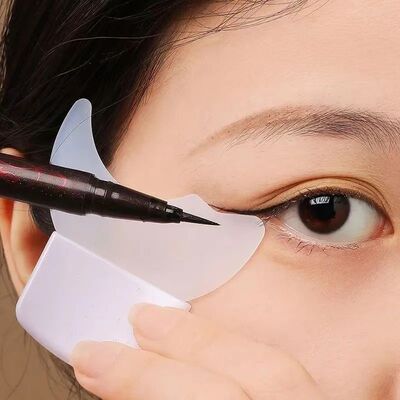 Eyeliner Template Silicone Eye Makeup Stencils Eyelash Baffl