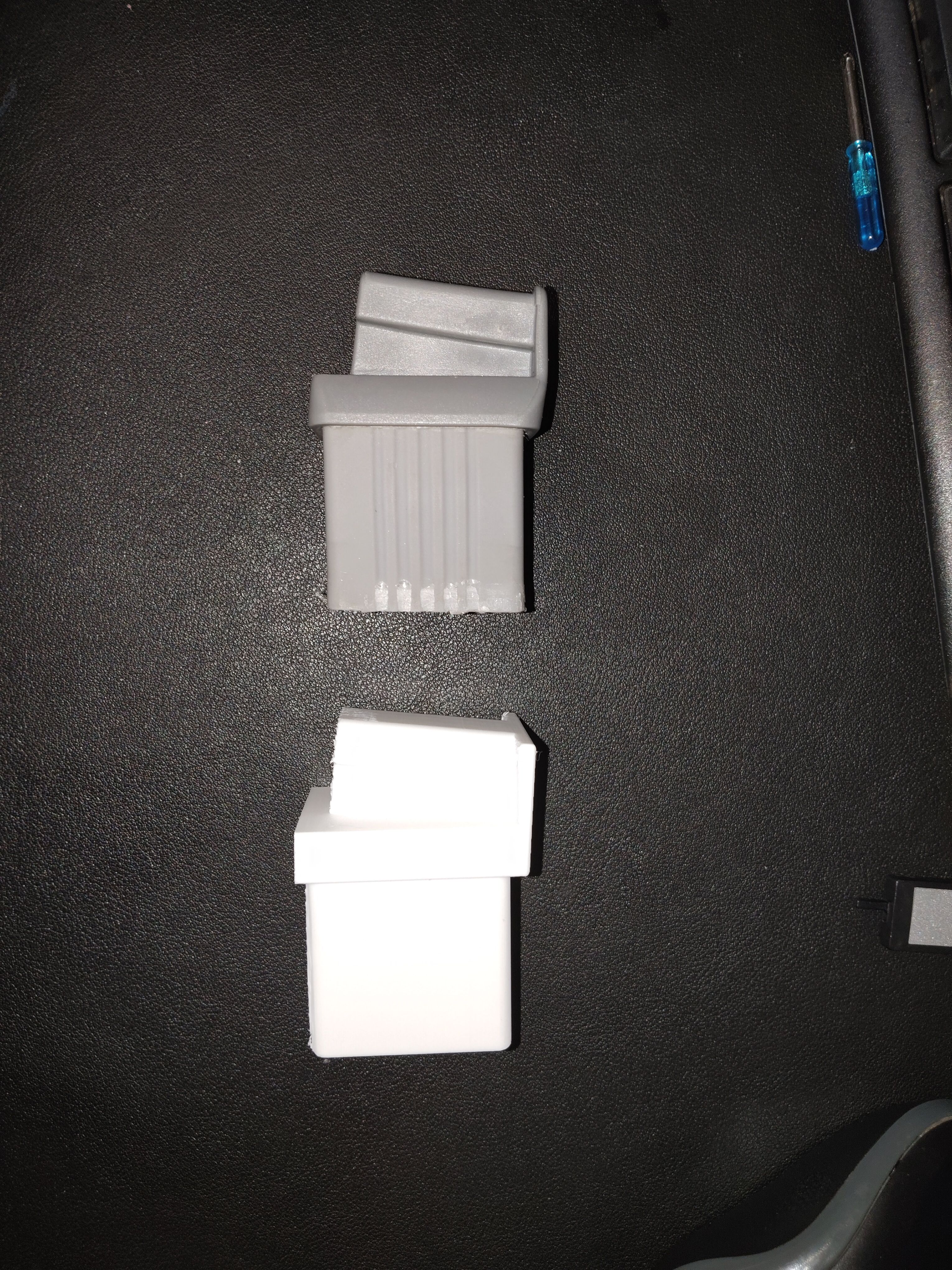 一个自制适配爱学习  学习椅连接件 配件 白色 硬的 Z