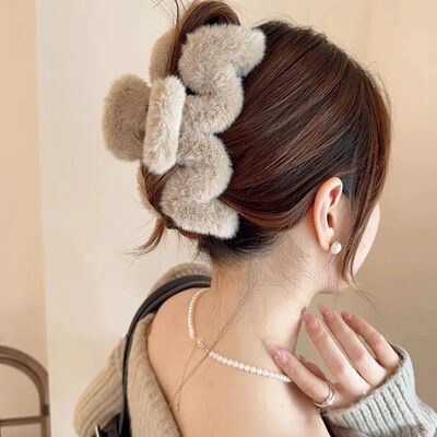 14cm Large Hair Claw Fashion Plush Big Crab Hair Clip For Wo