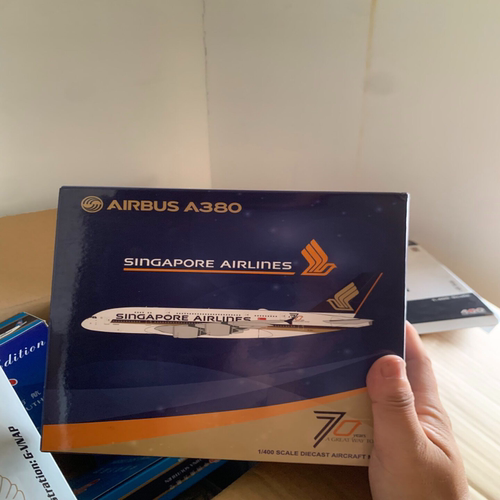 JC 1/400 新加坡航空A380 稀有新加坡航空建立70周年纪念彩绘 出