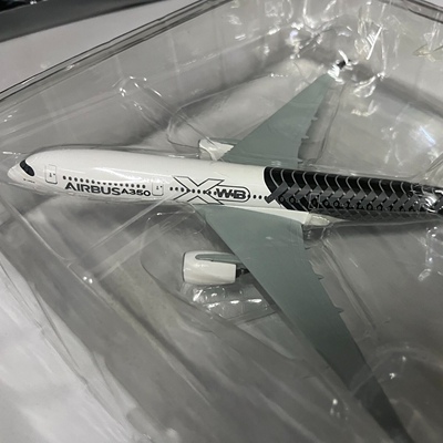 AIRBUS原装 A350XWB 1:400模型 出后不退不换 不 260 成色:全新;