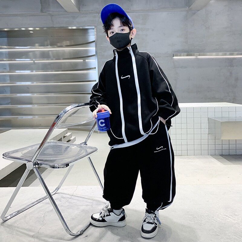 2026新款男童春装套装中大童春秋款酷帅运动服帅气时髦卫衣两