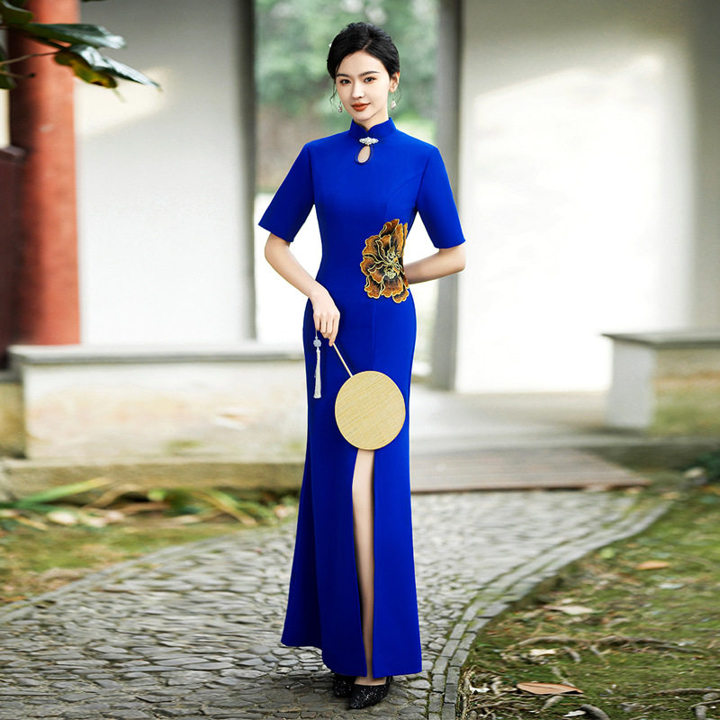 2026新款蓝色走秀旗袍广场舞长款大码演出服中国风改良旗袍时